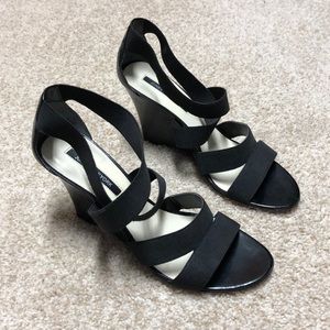 Jones New York Black Elastic Strapped Wedge Sandal